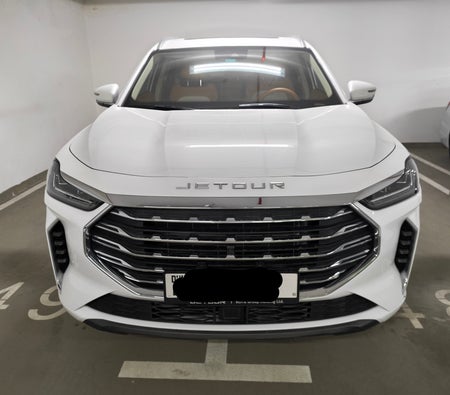 Gebruikt Jetour X70 Plus Luxury  in Dubai